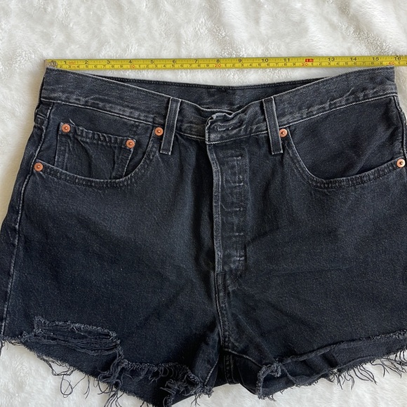 Black Levi 501 Denim Shorts - Picture 3 of 8